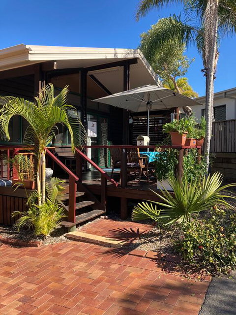 Villa Katfish - Tourism Caloundra 3
