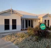 Villa Malmo - Tourism Caloundra