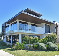 Villa Sorrento Waterside at Trinity Point - Tourism Caloundra