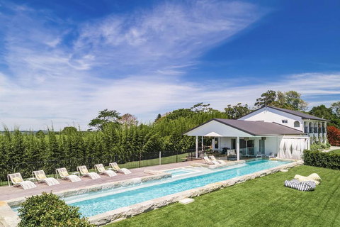 Villa St Helena - Tourism Caloundra 1