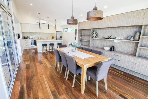 Villa Urbane - Tourism Caloundra 1