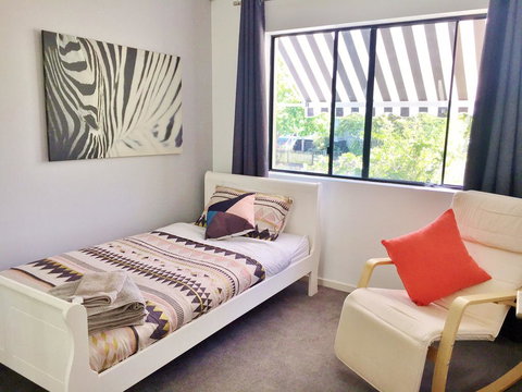 Villa Via Veneto - Tourism Caloundra 2