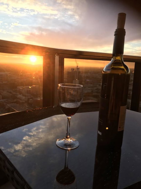 VUE Penthouse On King William - Tourism Caloundra 2