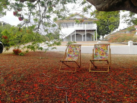 Walk To Beach Queenslander HOME In CBD Hervey Bay - Tourism Caloundra 1