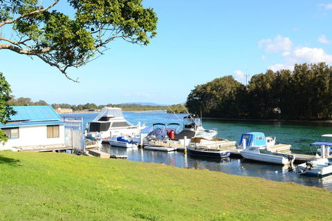 Wallis Court 5 - Tourism Caloundra 1