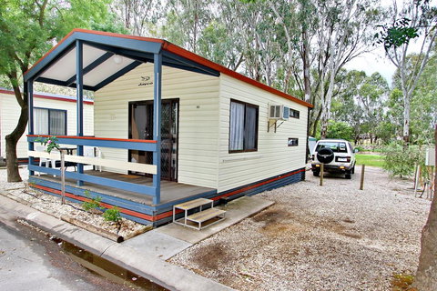 Wangaratta Caravan Park - Tourism Caloundra 3
