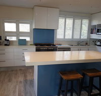 Waterfront 2 Bed Luxury Apartment in Corlette Port Stephens - Sleeps 4 - Tourism Caloundra