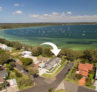 Waterfront Serenity - Luxury home with Grand Views - Tourism Caloundra