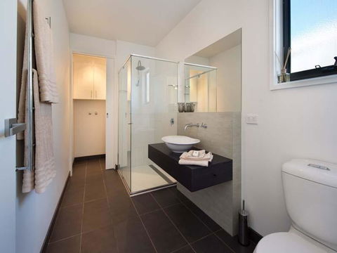 Daydream Cottage - Tourism Caloundra 4