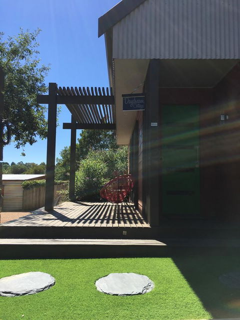 Daydream Cottage - Tourism Caloundra 7
