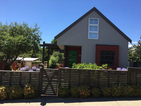 Daydream Cottage - Tourism Caloundra 9
