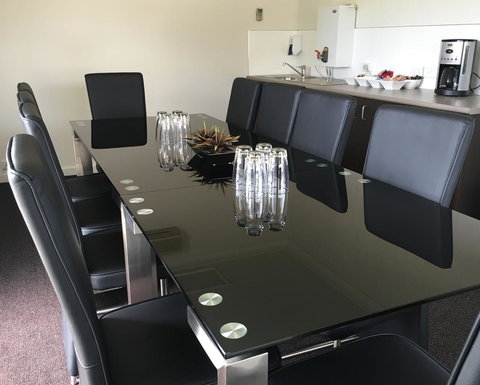 Blazing Stump Motel & Suites - Tourism Caloundra 26