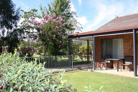 Blazing Stump Motel & Suites - Tourism Caloundra 28