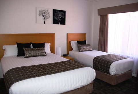 Blazing Stump Motel & Suites - Tourism Caloundra 27