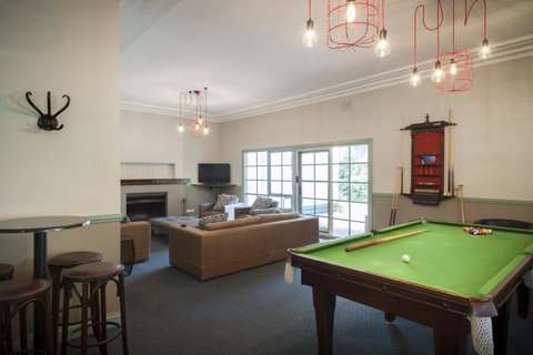 Oscar\'s On The Yarra - Tourism Caloundra 13