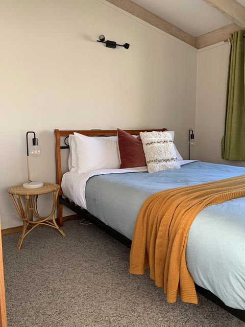 The PC Cottage - Tourism Caloundra 4