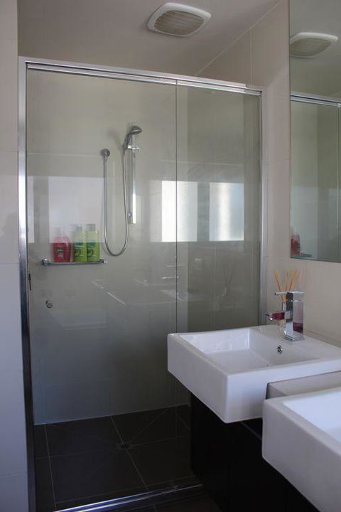 Central To Cowes - Tourism Caloundra 12