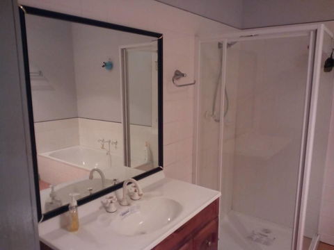 Avala Accommodation Daylesford - Tourism Caloundra 4