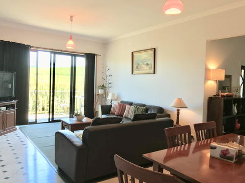 Hillâ€™s Creek Holiday Home - Tourism Caloundra 11