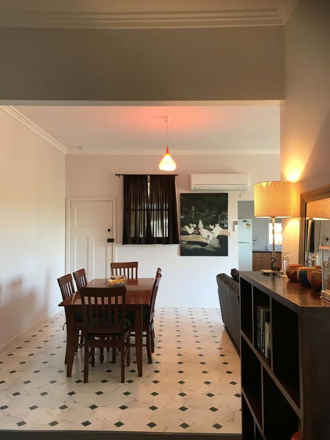 Hillâ€™s Creek Holiday Home - Tourism Caloundra 9