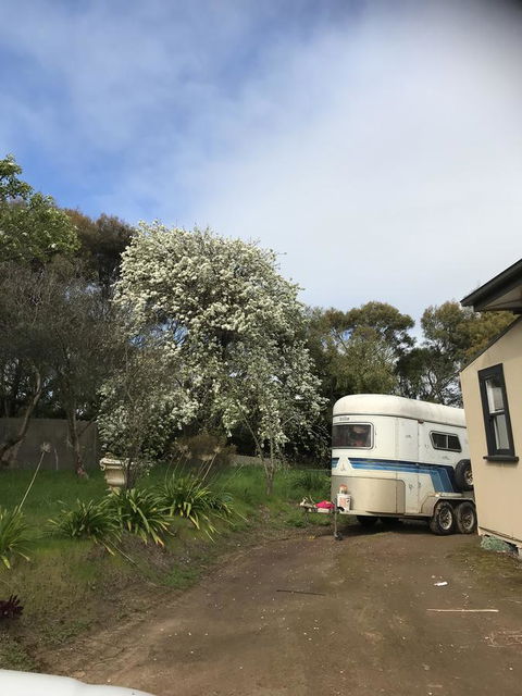 Hillâ€™s Creek Holiday Home - Tourism Caloundra 6