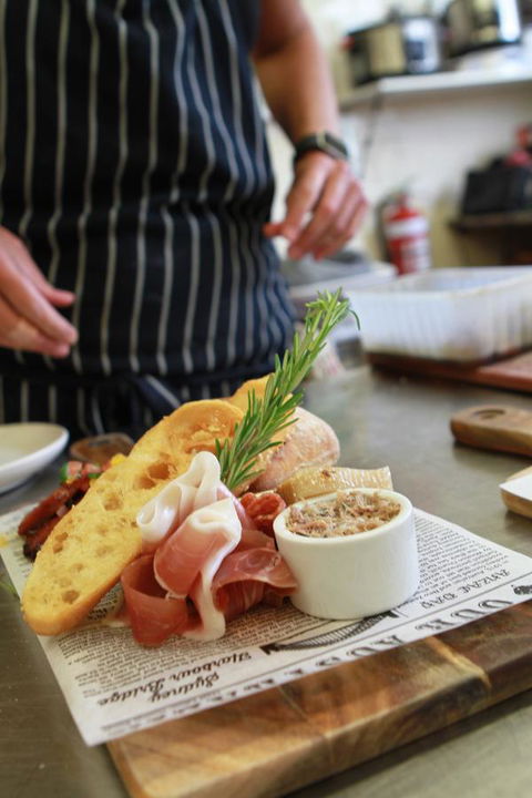 The Riversleigh - Tourism Caloundra 32