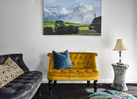 Daylesford Art Motel - Tourism Caloundra 5