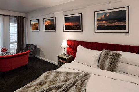 Daylesford Art Motel - Tourism Caloundra 11