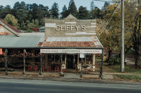 Daylesford Art Motel - Tourism Caloundra 22