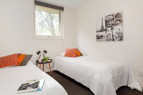 Melbourne Villa - Tourism Caloundra 30