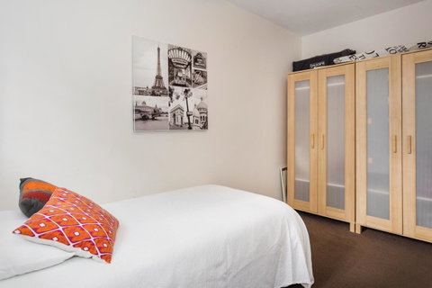 Melbourne Villa - Tourism Caloundra 34