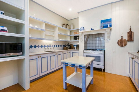 Edge17 Port Fairy Wharf - Tourism Caloundra 4