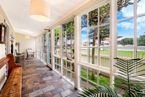 Edge17 Port Fairy Wharf - Tourism Caloundra 8