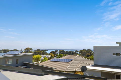 Tidal Changes - Rejuvenate Stays - Tourism Caloundra 21