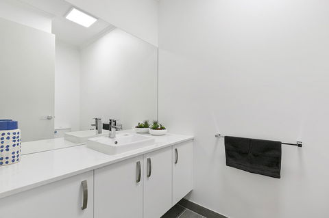 Tidal Changes - Rejuvenate Stays - Tourism Caloundra 19