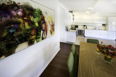 Phillip Island Towers - Tourism Caloundra 8