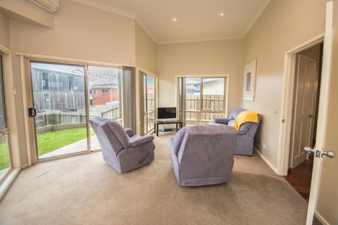 The Pitch - Tourism Caloundra 32