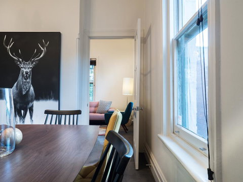 LittleStay Airlie - 2 Bedroom House - Tourism Caloundra 13