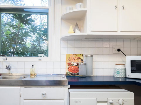 LittleStay Airlie - 2 Bedroom House - Tourism Caloundra 23