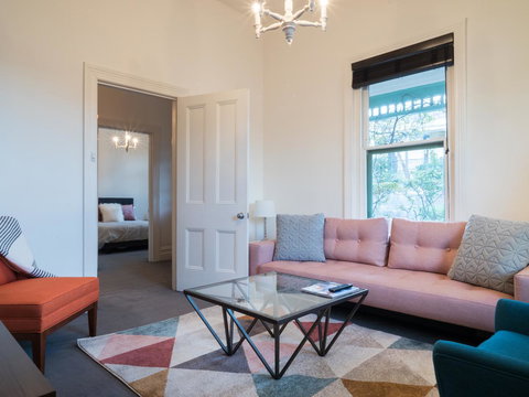 LittleStay Airlie - 2 Bedroom House - Tourism Caloundra 10