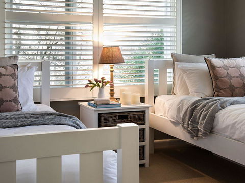 Green Gully House - Tourism Caloundra 1