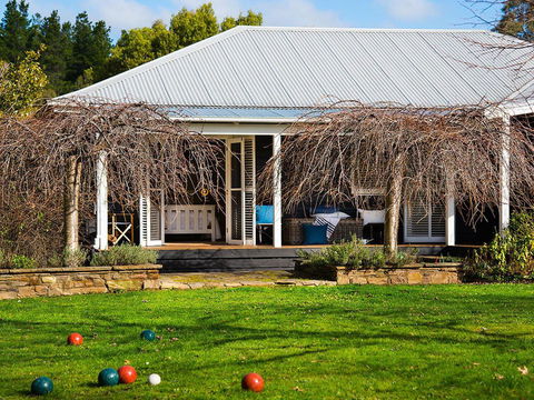 Green Gully House - Tourism Caloundra 0