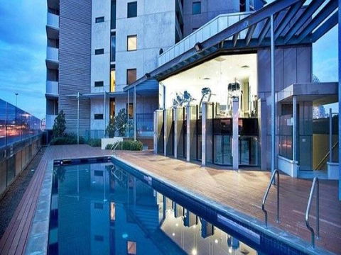 Dockland Kings Lucky 805 - Tourism Caloundra 22