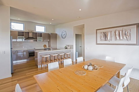 Saltwater Breeze Retreat - Tourism Caloundra 5