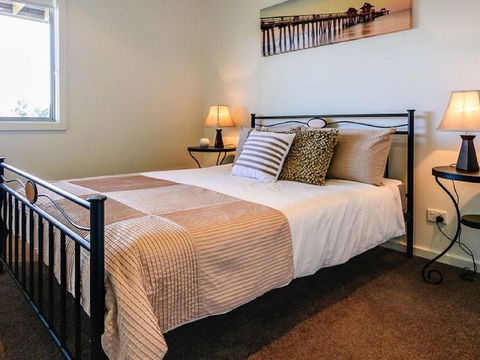 Saltwater Breeze Retreat - Tourism Caloundra 18