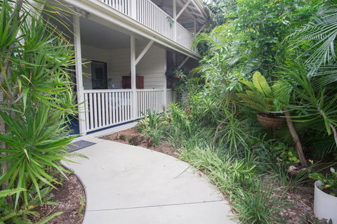 Debbie\'s Place - Tourism Caloundra 13