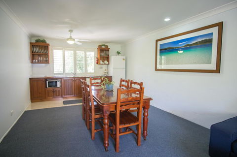 Debbie\'s Place - Tourism Caloundra 28