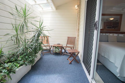 Debbie\'s Place - Tourism Caloundra 9