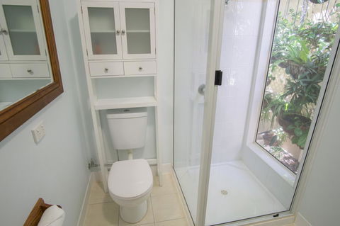 Debbie\'s Place - Tourism Caloundra 43