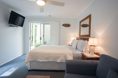 Debbie\'s Place - Tourism Caloundra 11